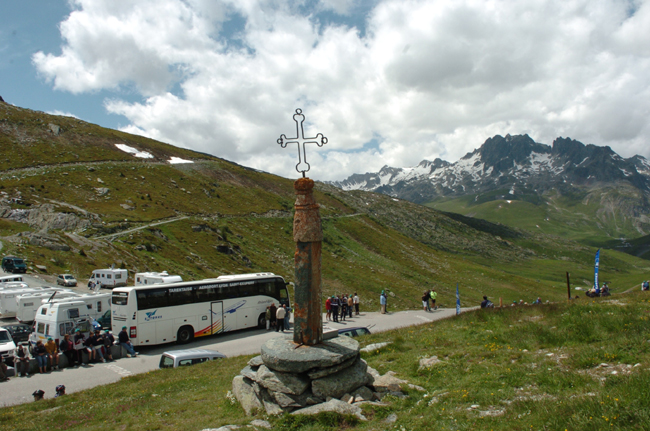 Cresto of the Col de La Croix de Fer