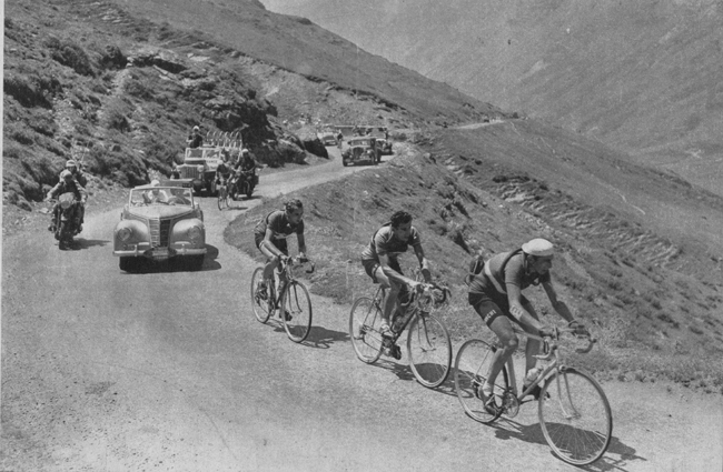 Coppi leads Geminiani and Koblet