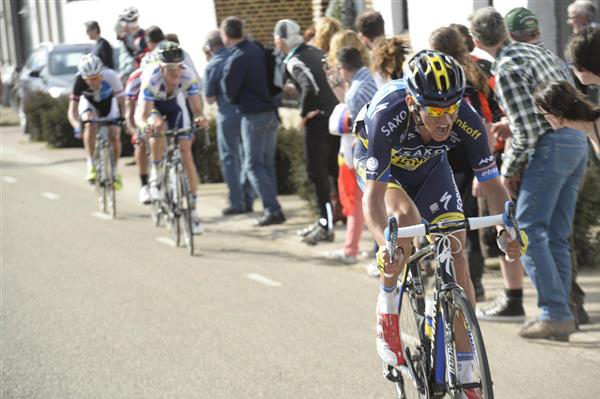 Roman Kreuziger attacks