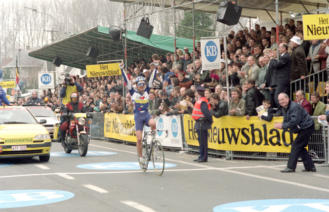 Michele Bartoli wins the 1996 Tour of Flanders