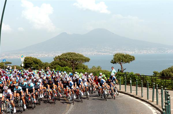 Peloton, Mt. Vesuvius