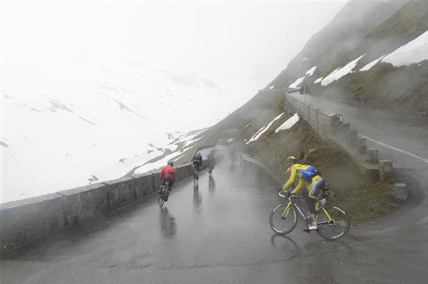 Descending the Stelvio