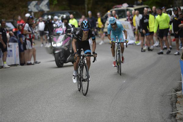 Richie Porte climbing to Abetone