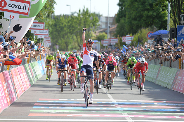 Roger kluge wins Giro stage 17