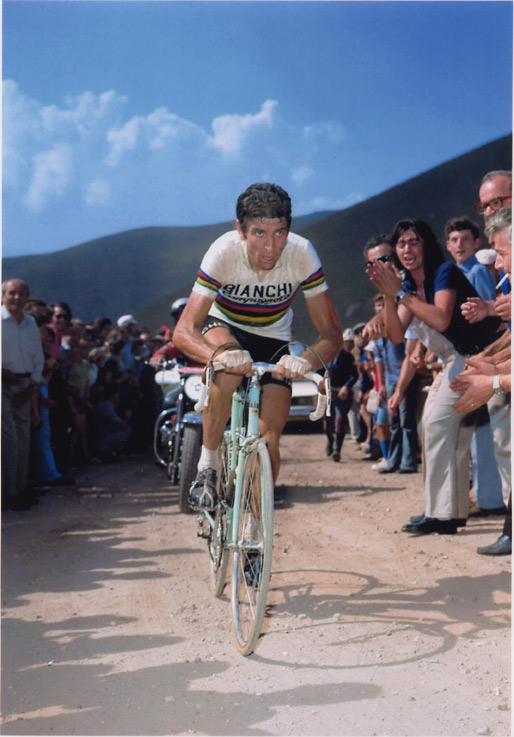 Gimondi in the rainbow jersey