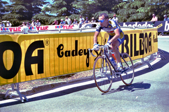 Paolo Bettini races to San Marino in 1997 Tirreno-Adriatico