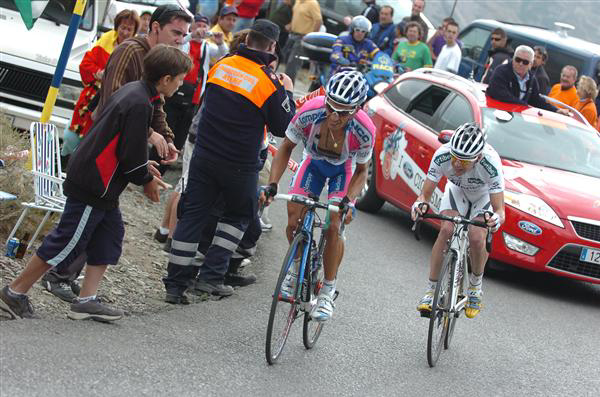 Paolo Tiralongo and Cadel Evans