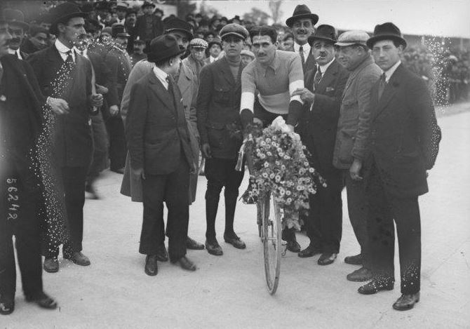 Henri Pelissier as the winner of the 1919 French Championships