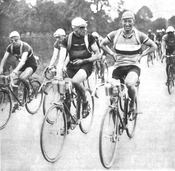 Georges Ronsse with André Leducq in the 1932 Tour de France