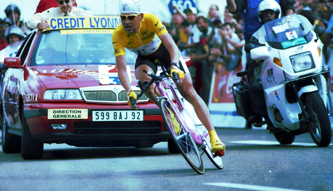 Ullrich riding the 1997 Tour de France stage 20 time trial