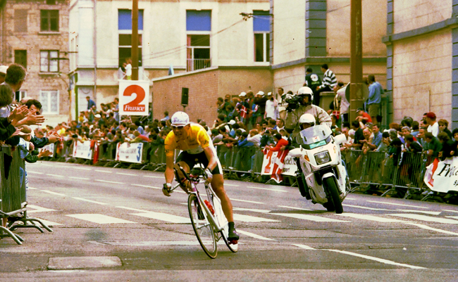 Ullrich ride the 1997 Tour stage 12 time trial