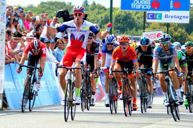 Alexander Kristoff wins 2015 GP Ouest France-Plouay