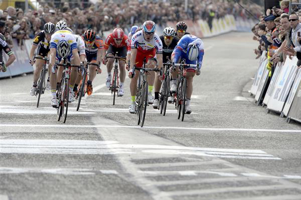 Alexander Kristoff wins the 2015 Scheldeprijs