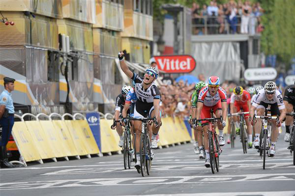 Marcel Kittel wins stage 21