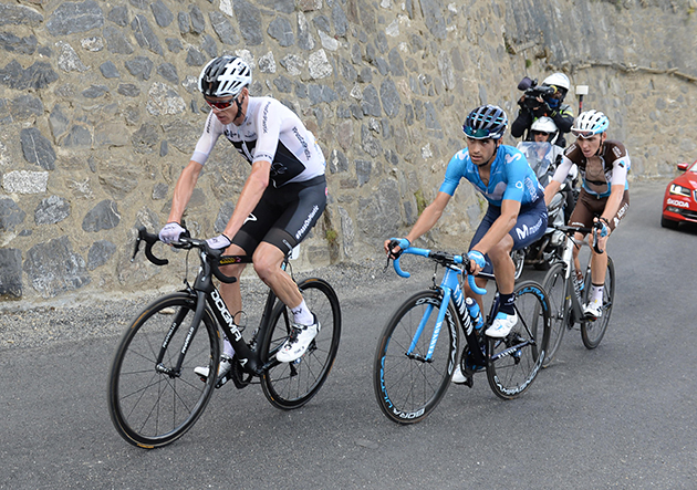 Chris Froome leads Mikel Landa