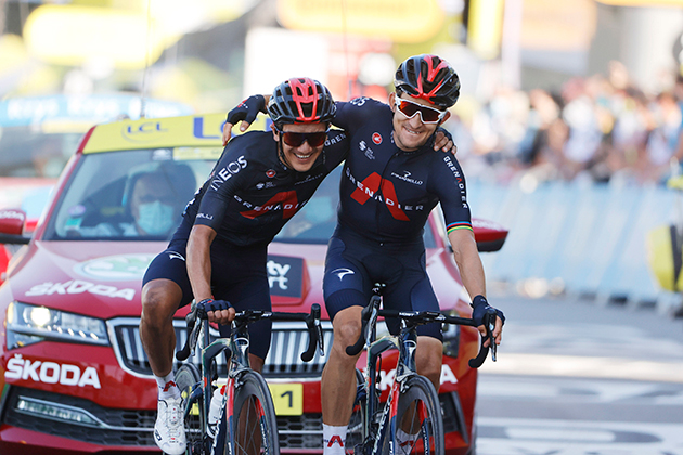 teammates Michael Kwiatkowski and Richard Carapaz cross the finish togethe