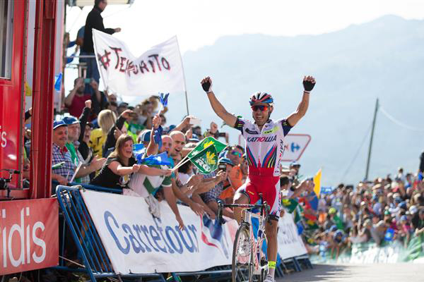 Joaquin Rodriguez wins Vuelta stage 15