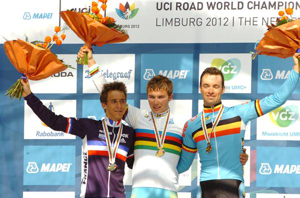 Under 23 mens road race podium