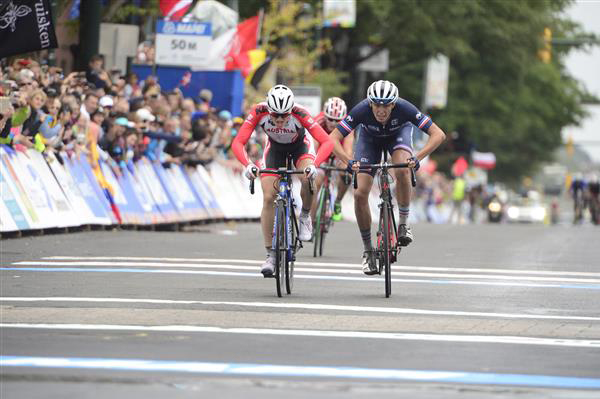 Felix Gall wins junior mens road race