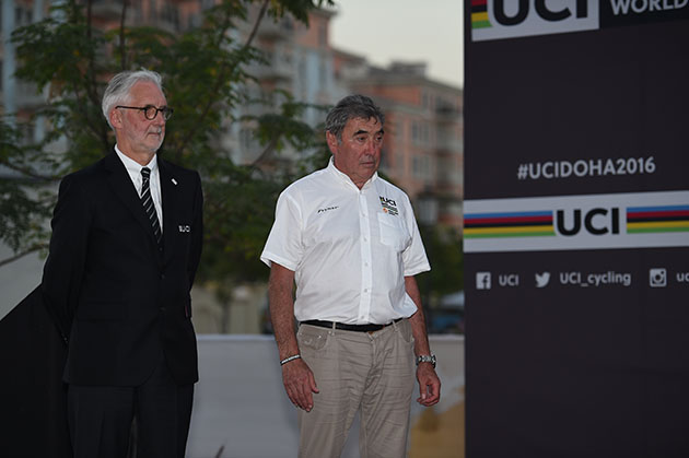 Brian Cookson and Eddy MErckx