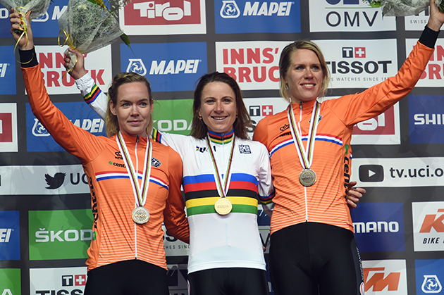 Elite women podium